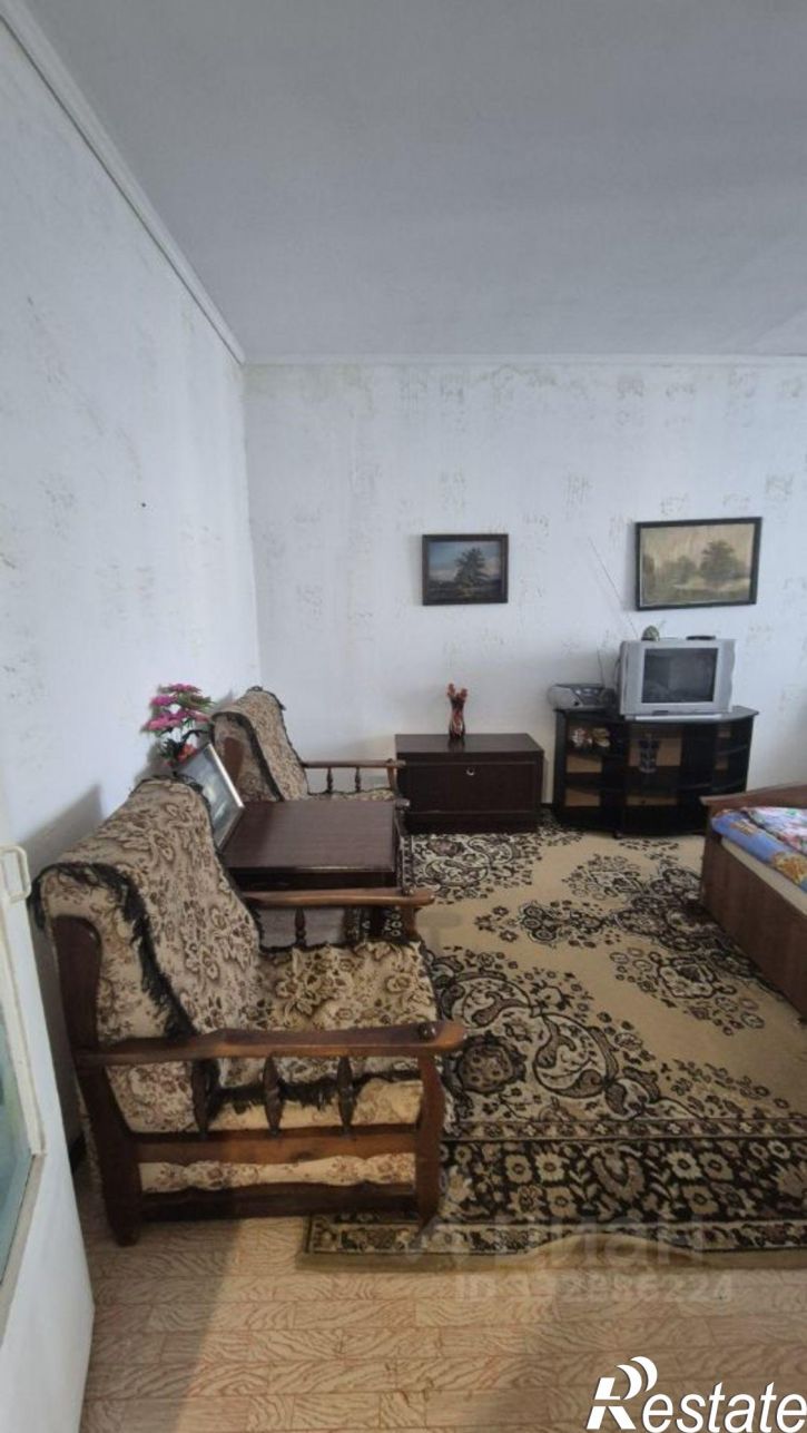 4-комн квартира улица Куликова, 15,  д. 15