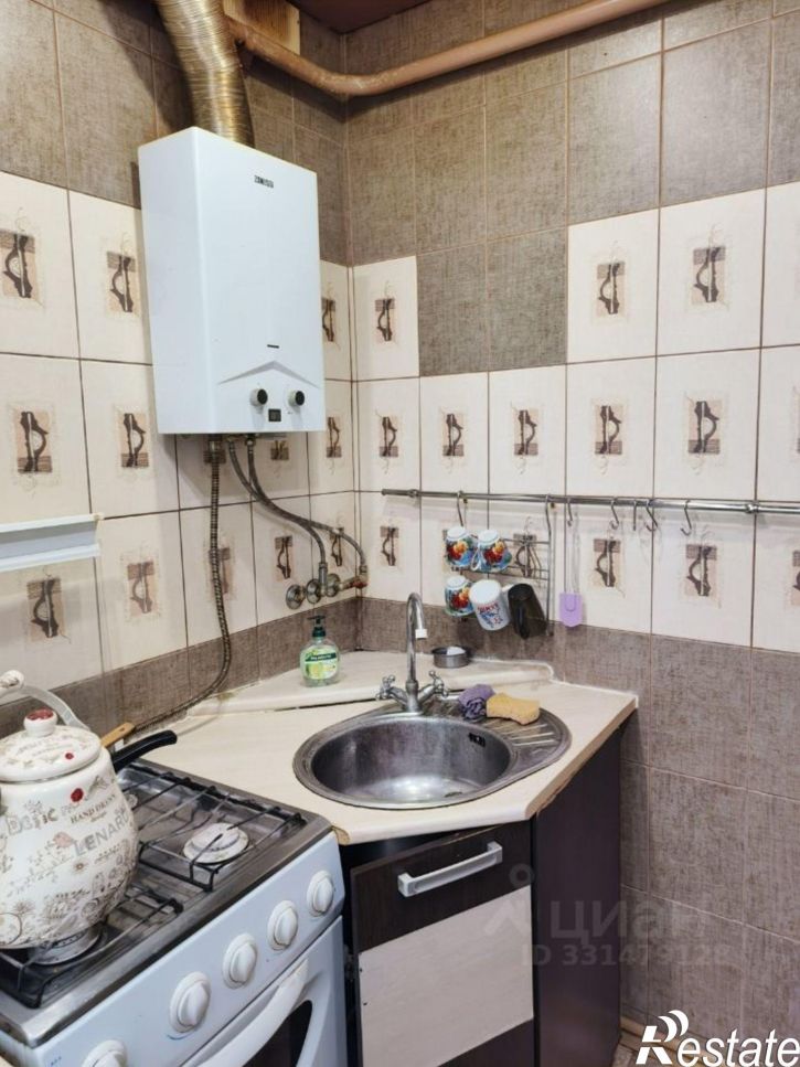 2-комн квартира ул Космонавтов, 14 1,  д. 14 1,  к. 1