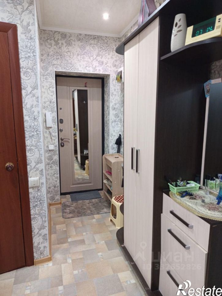 Комната пр-кт Бумажников, 9,  д. 9