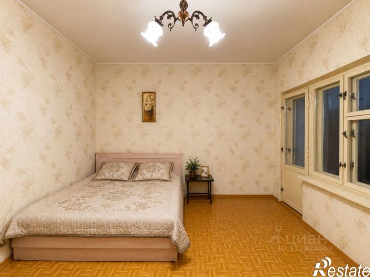 4-комн квартира ул Куликова, 15а,  д. 15а