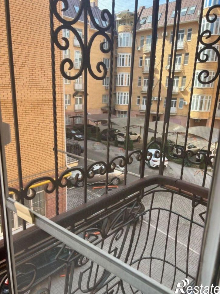 2-комн квартира Березовский пер, 12,  д. 12