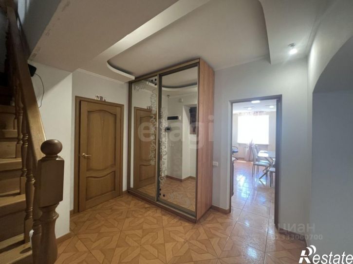3-комн квартира ул Ахшарумова, 3,  д. 3