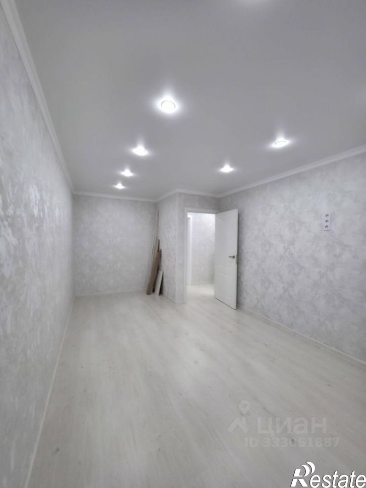 2-комн квартира улица Николая Островского, 132,  д. 132