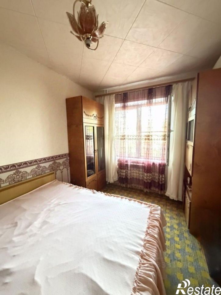 3-комн квартира улица Аксакова, 12,  д. 12
