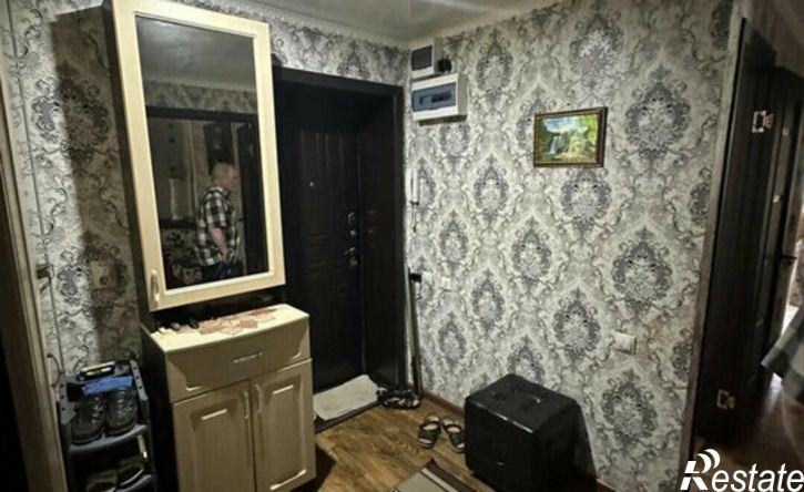 3-комн квартира Ростовский пер, 20,  д. 20