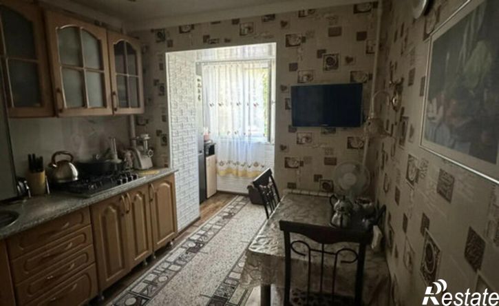 3-комн квартира Ростовский пер, 20,  д. 20