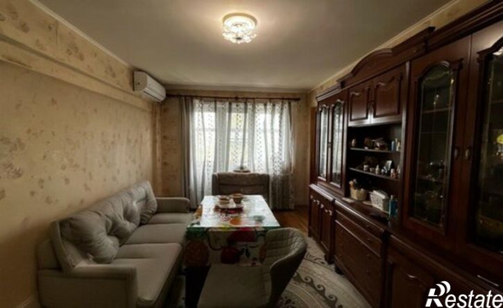 4-комн квартира ул Космонавтов, 6 1,  д. 6 1,  к. 1