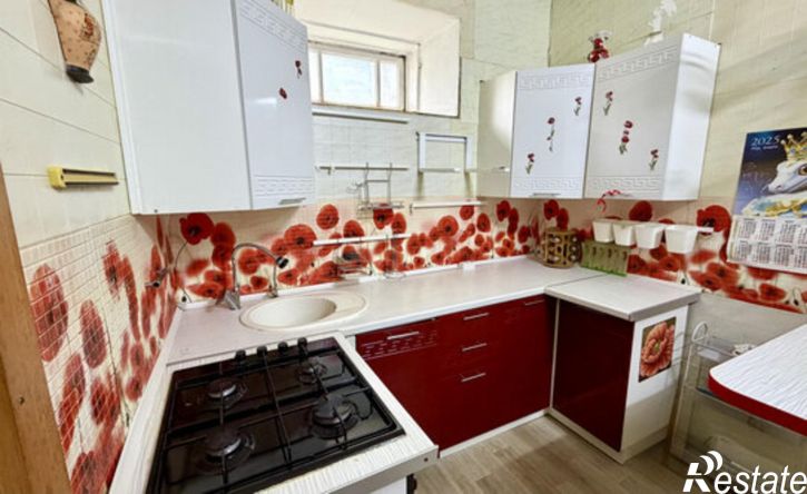 3-комн квартира ул Ярославская, 12,  д. 12