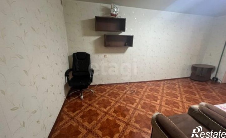 3-комн квартира ул Косиора, 11,  д. 11
