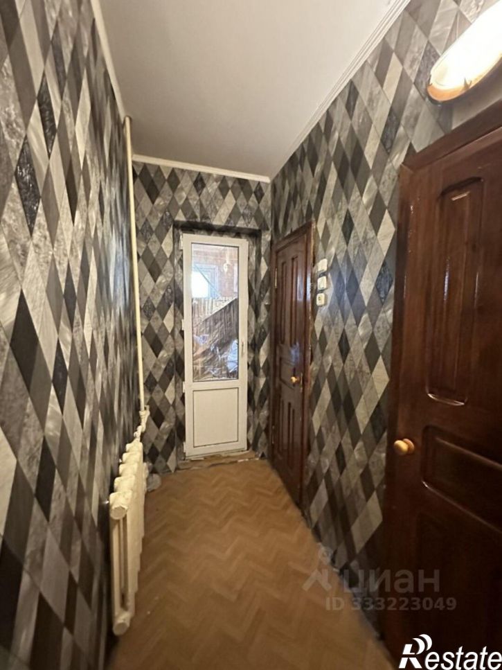 3-комн квартира ул Софьи Перовской, 82 2,  д. 82 2,  к. 2
