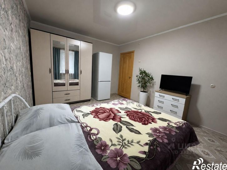 3-комн квартира ул Николая Ветошникова, 33,  д. 33