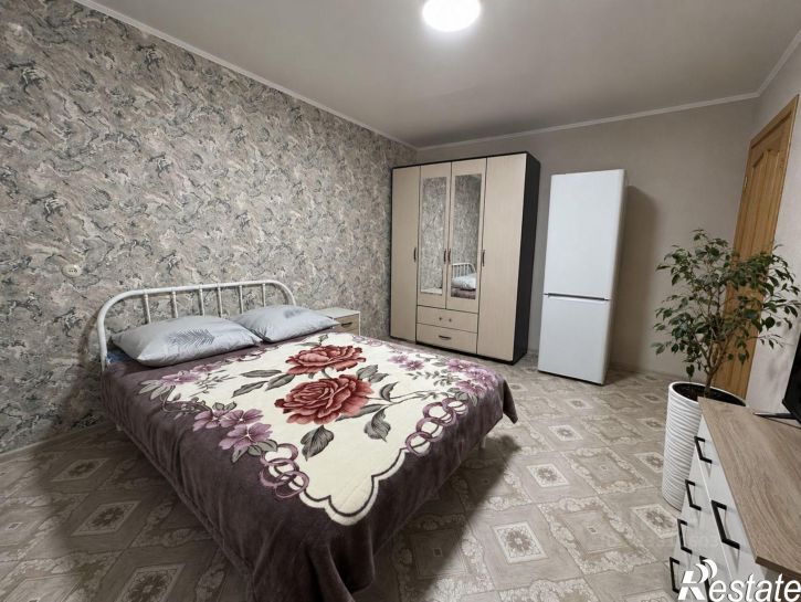 3-комн квартира ул Николая Ветошникова, 33,  д. 33