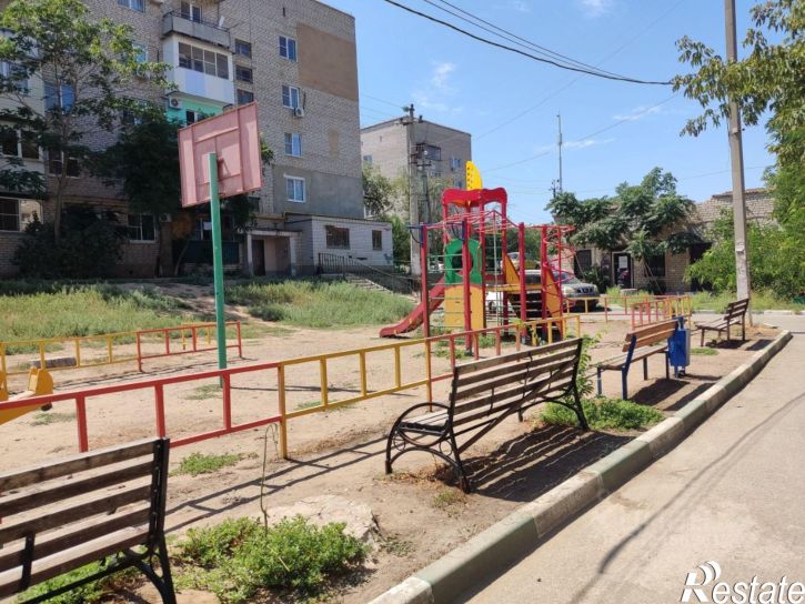 3-комн квартира ул 11-й Красной Армии, 4,  д. 4