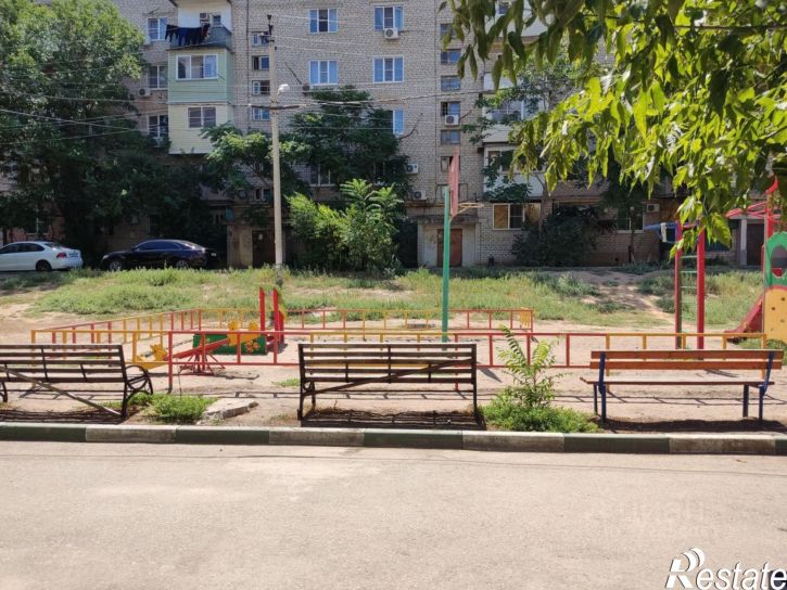 3-комн квартира ул 11-й Красной Армии, 4,  д. 4