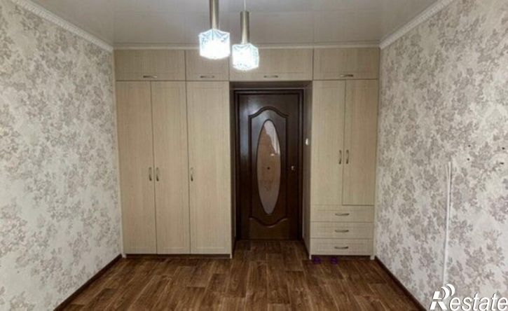 3-комн квартира ул Космонавтов, 2,  д. 2