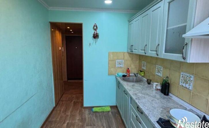 3-комн квартира ул Космонавтов, 2,  д. 2