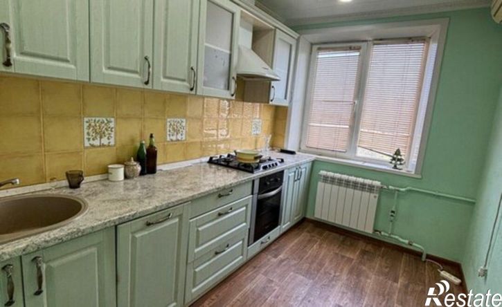 3-комн квартира ул Космонавтов, 2,  д. 2
