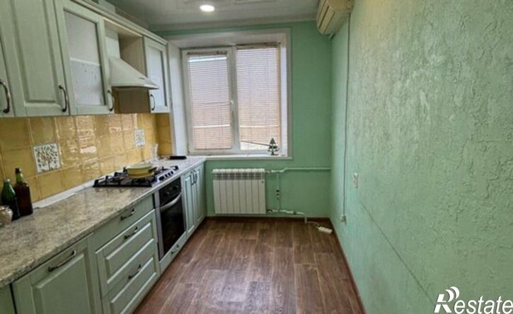 3-комн квартира ул Космонавтов, 2,  д. 2