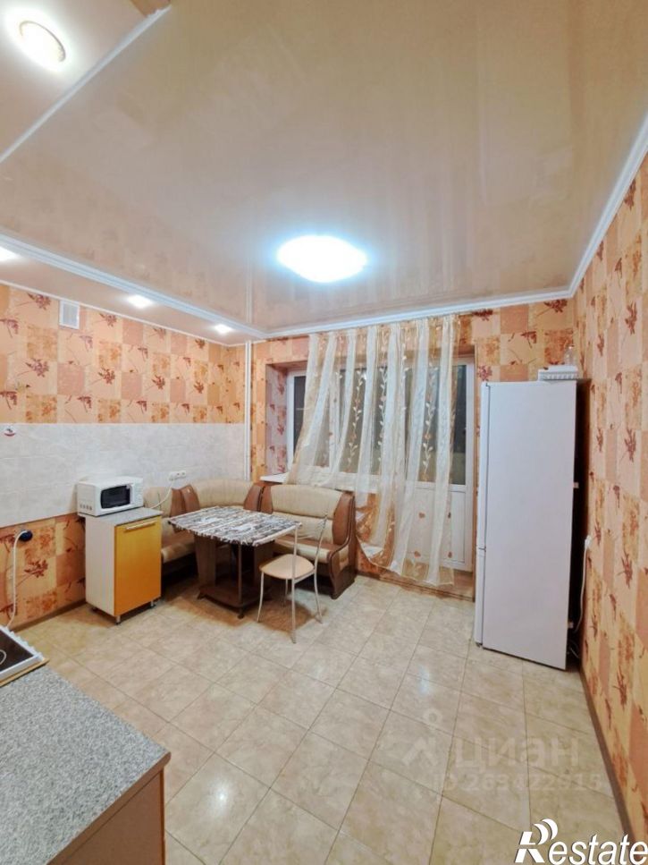 2-комн квартира ул Звездная, 49 3,  д. 49 3,  к. 3