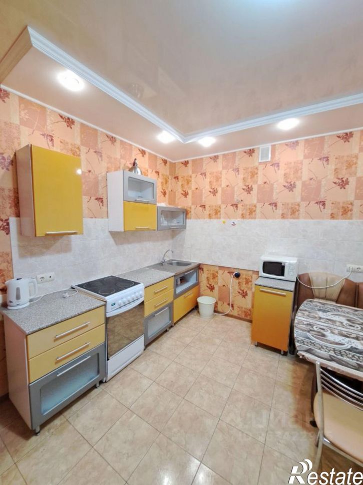 2-комн квартира ул Звездная, 49 3,  д. 49 3,  к. 3