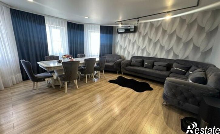 3-комн квартира ул Софьи Перовской, 84,  д. 84