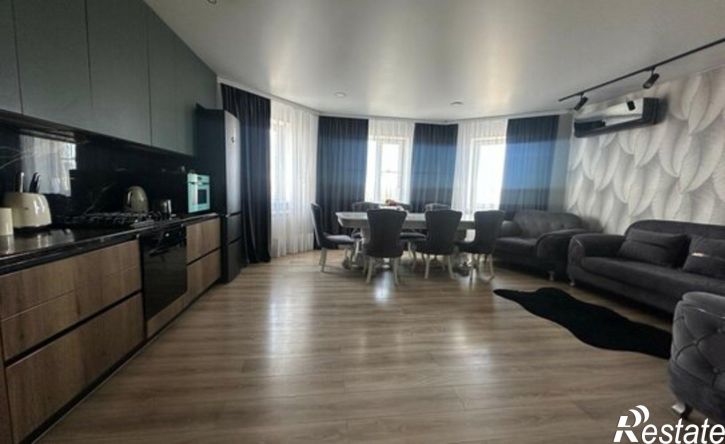 3-комн квартира ул Софьи Перовской, 84,  д. 84