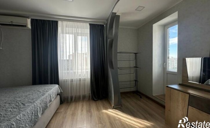 3-комн квартира ул Софьи Перовской, 84,  д. 84
