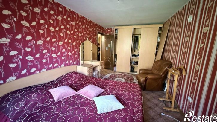 3-комн квартира улица Адмирала Нахимова, 137,  д. 137