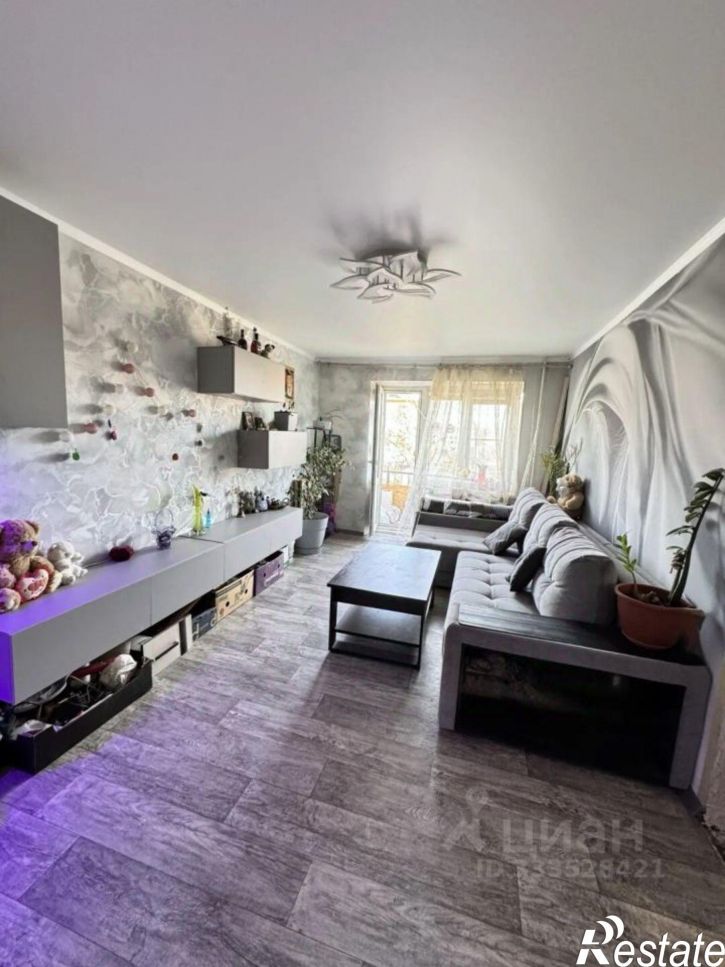 2-комн квартира улица Дубровинского, 52 к1,  д. 52 к1