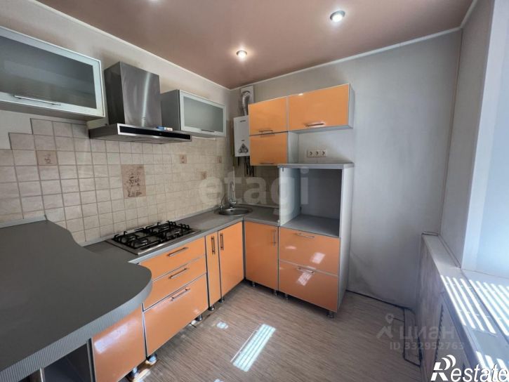 3-комн квартира улица Водников, 19,  д. 19