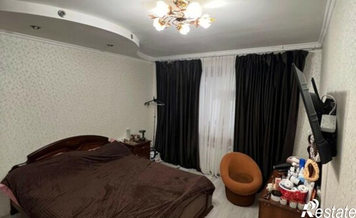 3-комн квартира Звёздная улица, 33,  д. 33