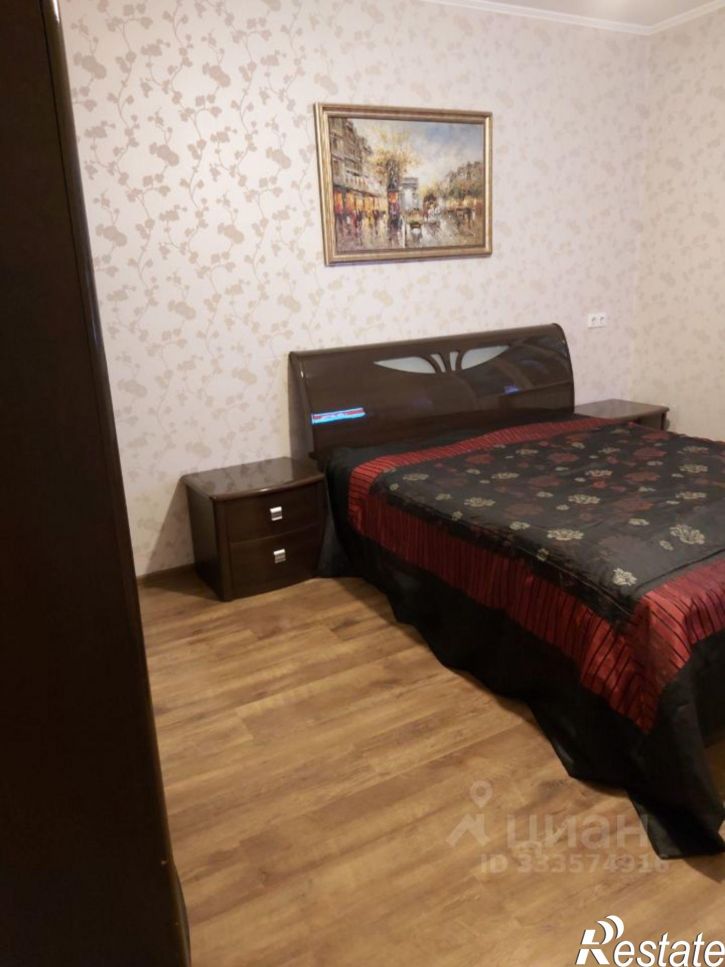 3-комн квартира улица Власова, 6,  д. 6