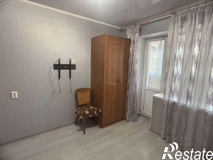 3-комн квартира улица Михаила Аладьина, 6,  д. 6