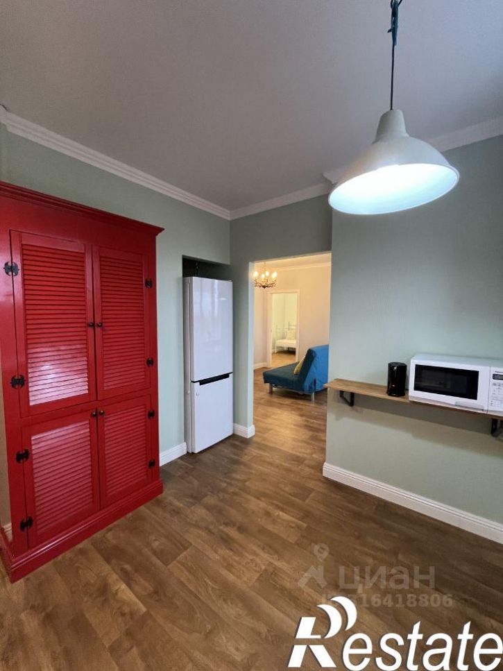 3-комн квартира улица Латышева, 3Е к1,  д. 3Е к1