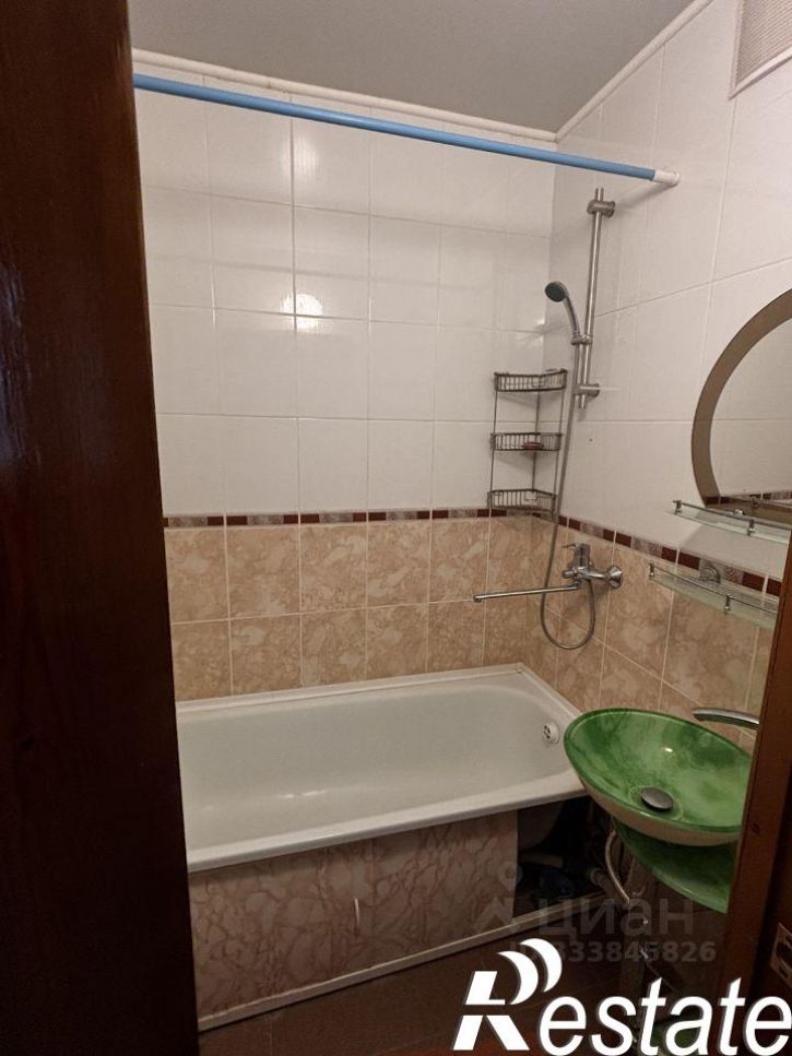 2-комн квартира улица Куликова, 73/4,  д. 73/4