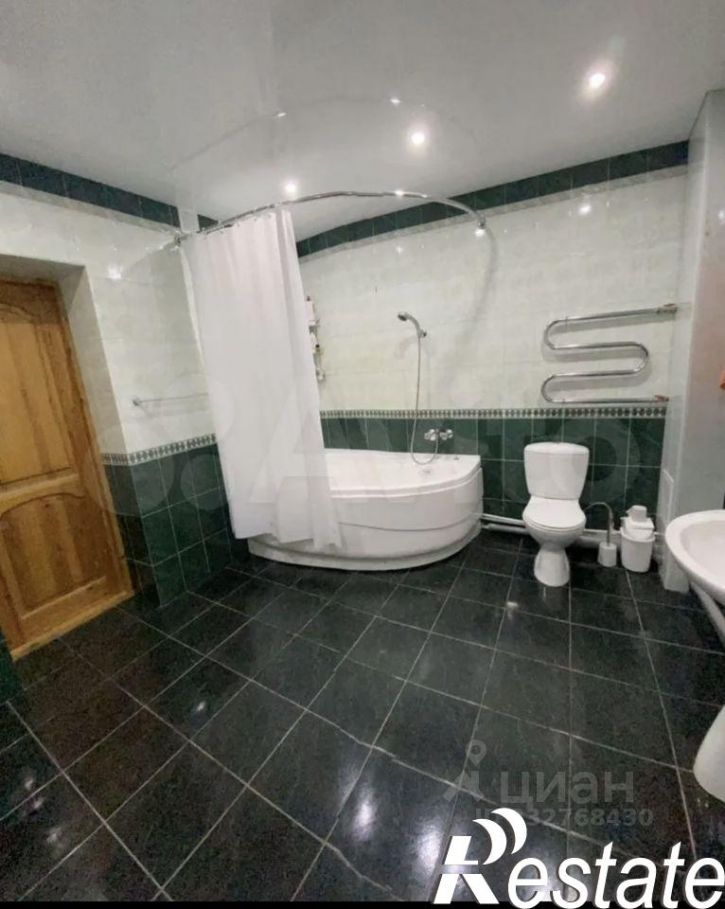 3-комн квартира улица Сен-Симона, 42 к5,  д. 42 к5