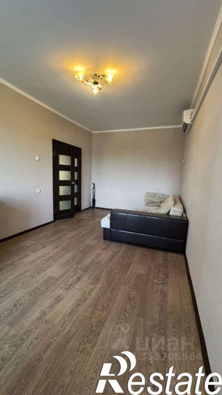2-комн квартира улица Баха, 10,  д. 10
