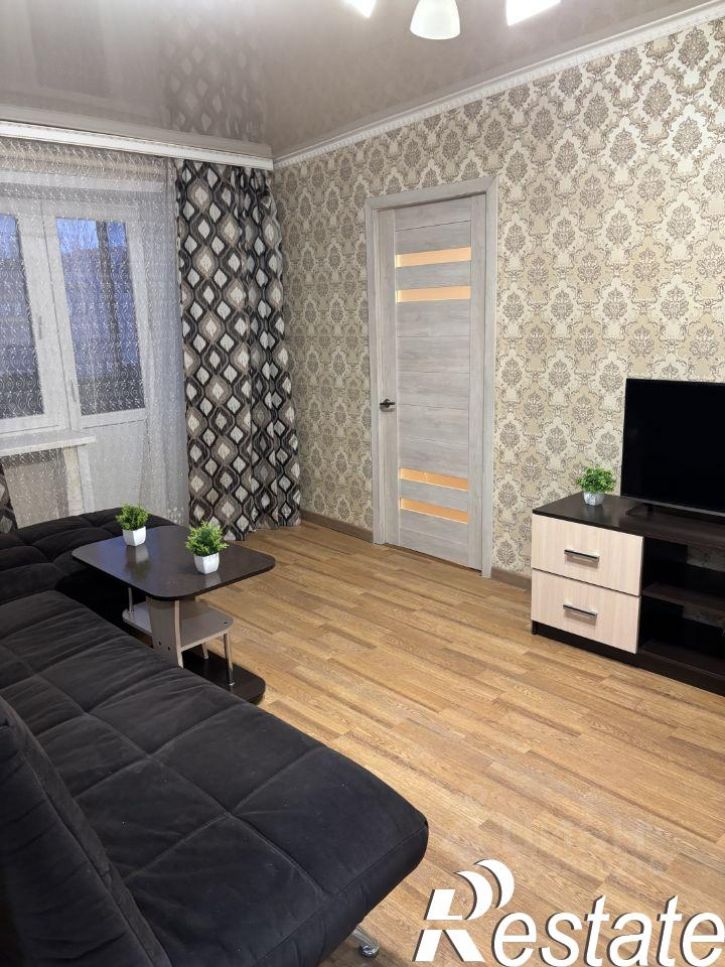 3-комн квартира улица Николая Островского, 61,  д. 61
