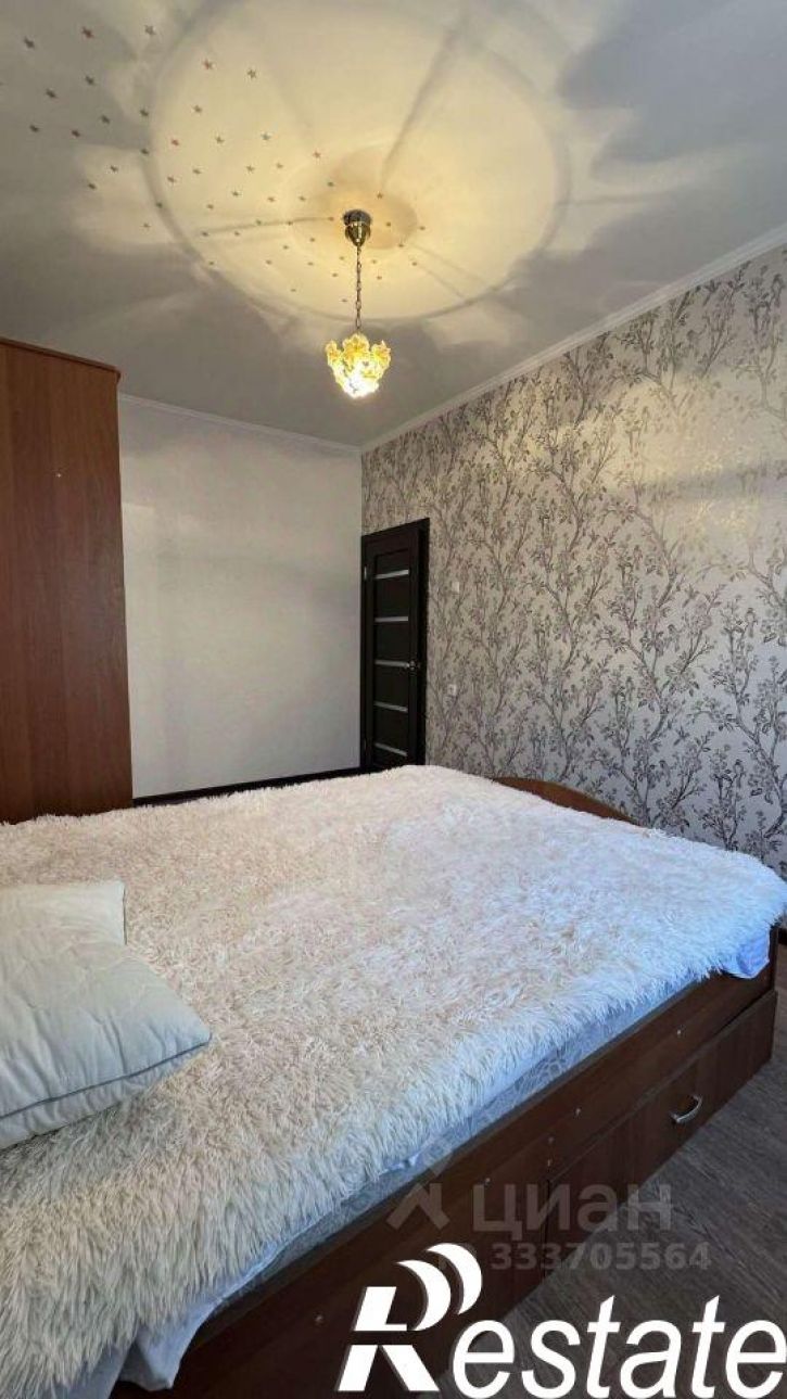 2-комн квартира улица Баха, 10,  д. 10