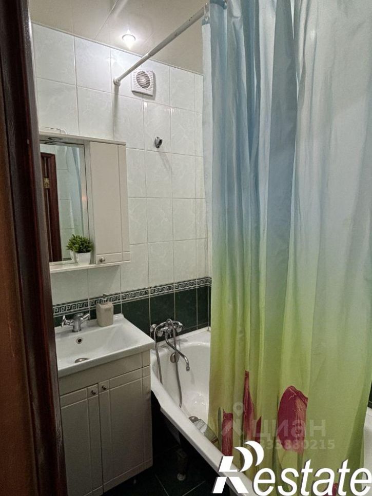 3-комн квартира улица Николая Островского, 61,  д. 61