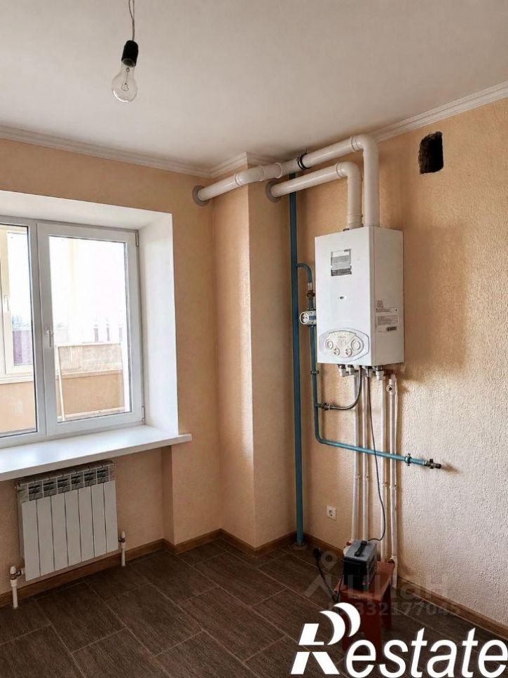 2-комн квартира улица Чугунова, 18,  д. 18