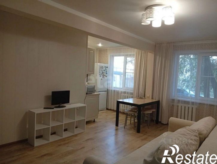 3-комн квартира улица Нариманова, 1А,  д. 1А