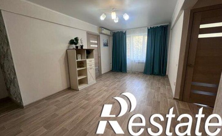 3-комн квартира улица Савушкина, 12,  д. 12
