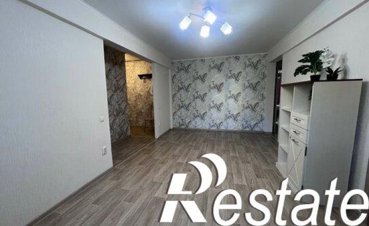 3-комн квартира улица Савушкина, 12,  д. 12