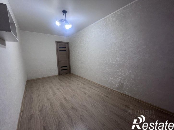 3-комн квартира улица Савушкина, 12,  д. 12