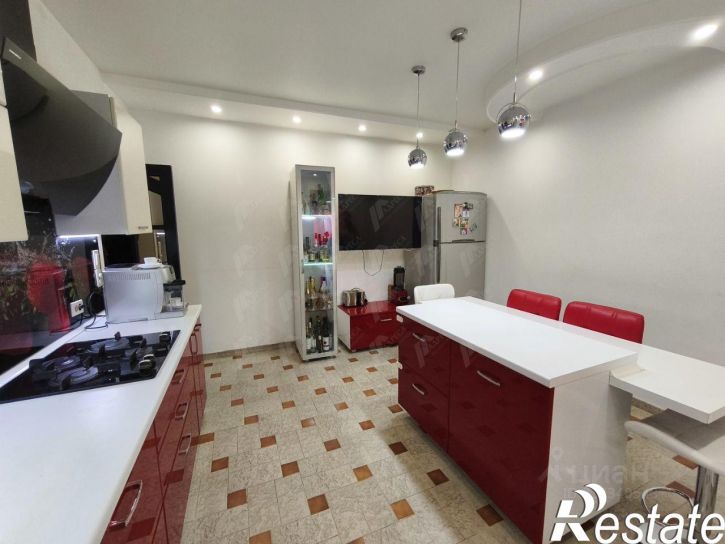 3-комн квартира улица Бориса Алексеева, 61 к1А,  д. 61 к1А