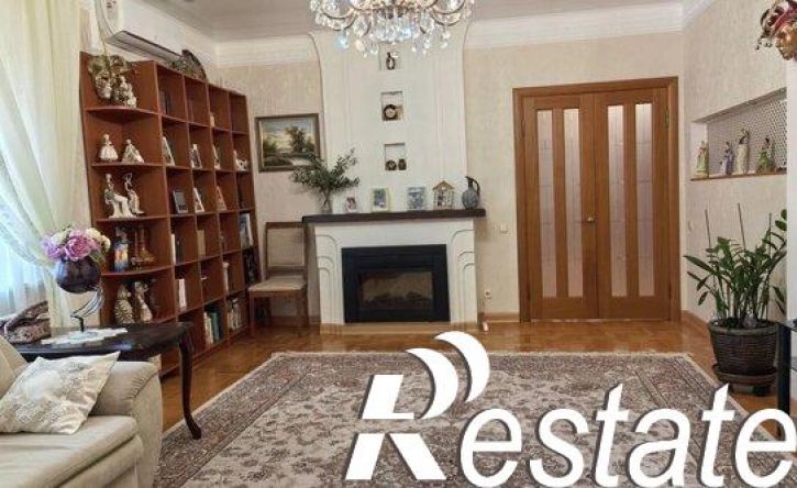 4-комн квартира улица Сен-Симона, 33 к1,  д. 33 к1