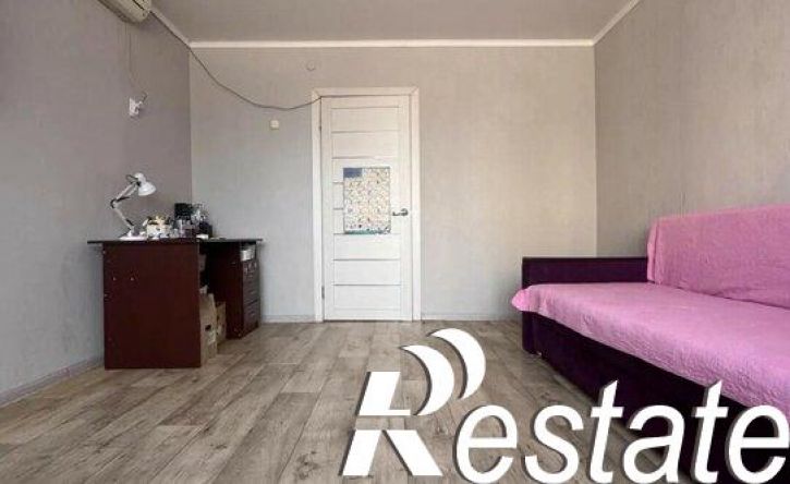 2-комн квартира улица Тренёва, 11 к1,  д. 11 к1
