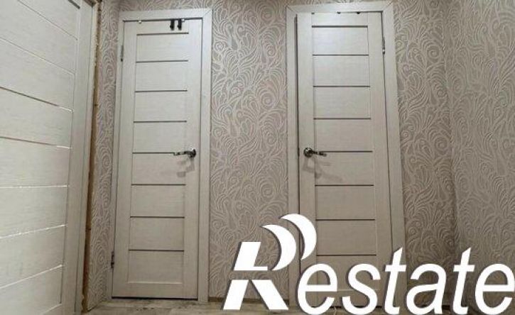 2-комн квартира улица Тренёва, 11 к1,  д. 11 к1