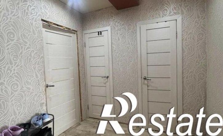 2-комн квартира улица Тренёва, 11 к1,  д. 11 к1